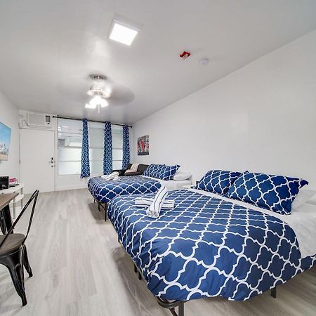 Deco Beachside Apt, W/2 Queen Beds, Washer/Dryer Miami Beach Exterior photo