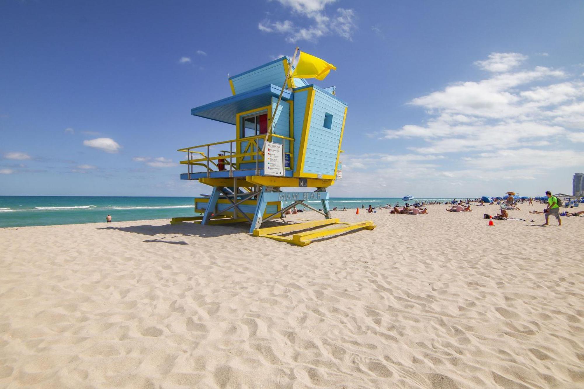 Deco Beachside Apt, W/2 Queen Beds, Washer/Dryer Miami Beach Exterior photo