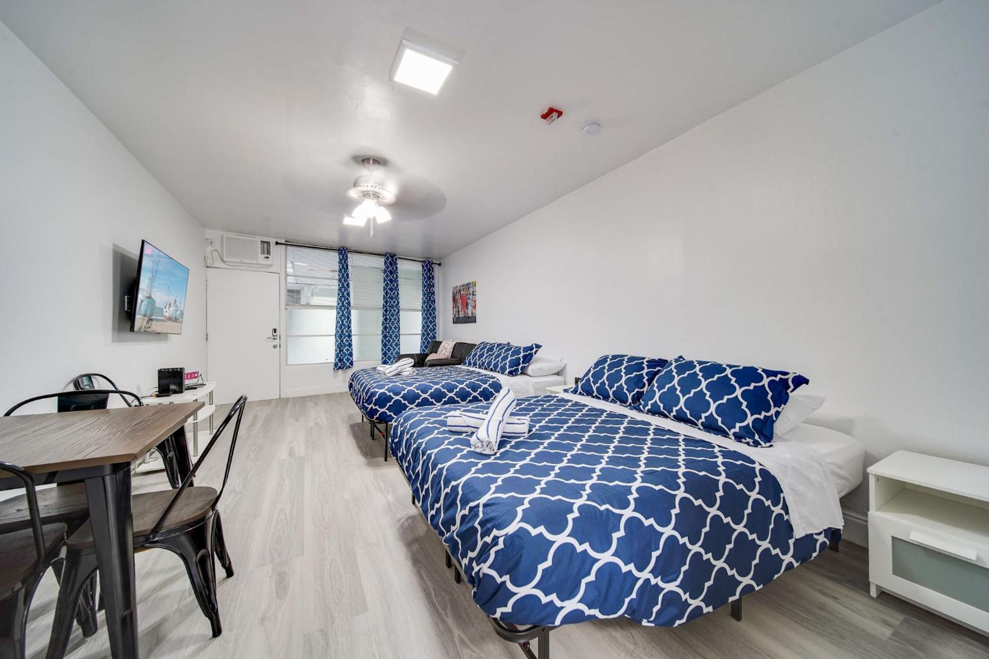 Deco Beachside Apt, W/2 Queen Beds, Washer/Dryer Miami Beach Exterior photo